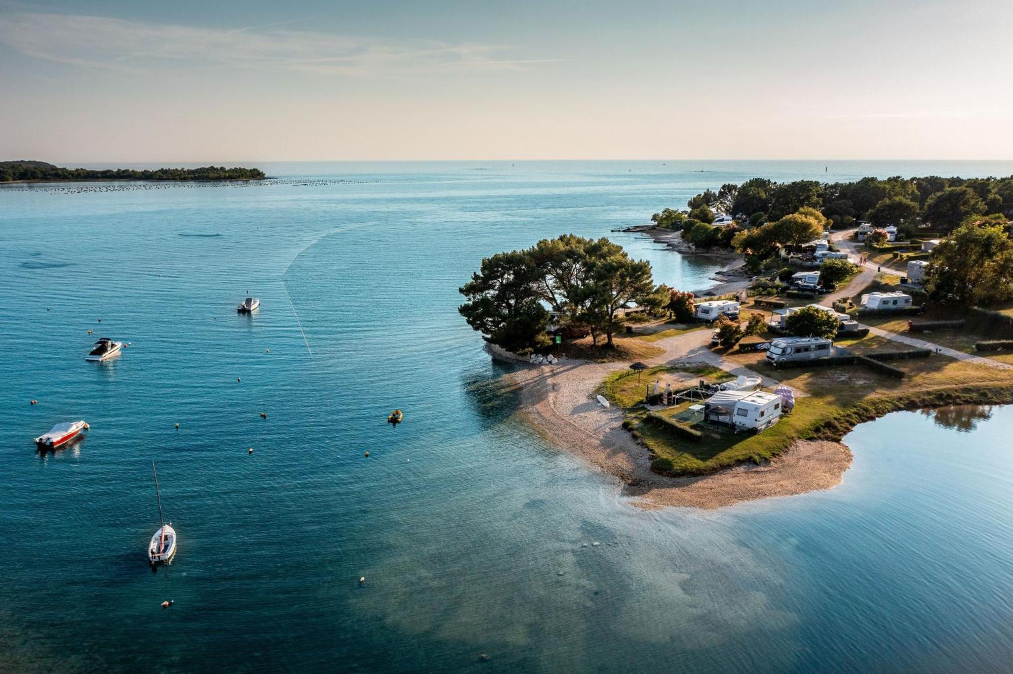 Mobile Homes Casapini In Fkk Camping Solaris Poreč Eksteriør billede